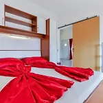 Trk 1 By Interhome